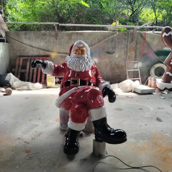Life Size Santa Claus Outdoor Giant Christmas Santa - Image 5