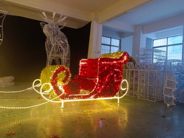 3d Led Sleigh Reindeer Carriage Motif Lights for Christmas Decorations - Image 4