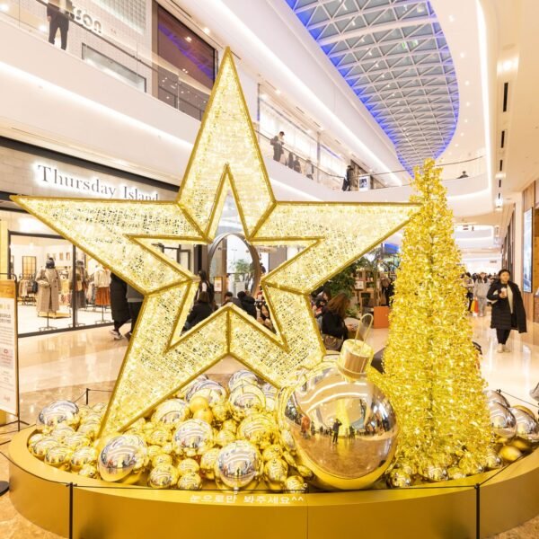 3D LED Star String Lights Christmas Decorations Star Motif Lights - Image 2