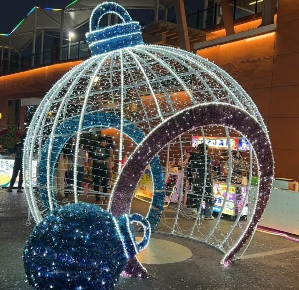 Commercial 3d Outdoor LED Lighted Christmas Sphere Decorations Christmas Arch Ball Motif Lights Ornaments - Image 4