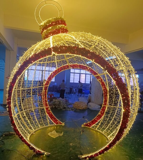 Customized Outdoor Street LED 3D Large Spheres Ornaments Lighting Christmas Ball Lights Decorations Supplies - Image 7
