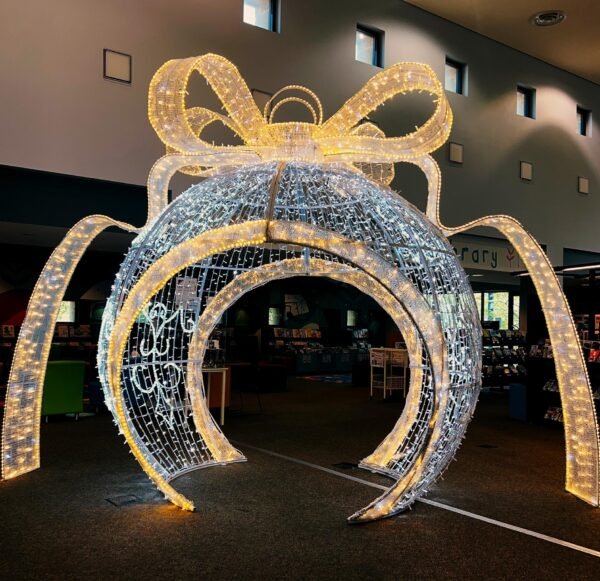 Commercial 3d Outdoor LED Lighted Christmas Sphere Decorations Christmas Arch Ball Motif Lights Ornaments - Image 7
