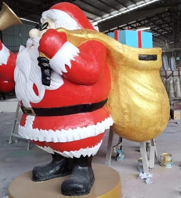 Life-Size Fiberglass Santa Claus Statue Sculpture Big Christmas Decorations for Shopping Malls - Image 3